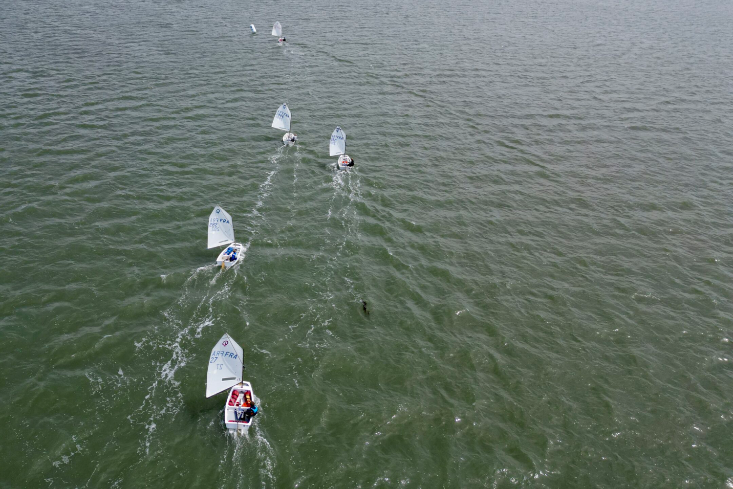 entraineure sportive voile optimist competition Ty Manouk